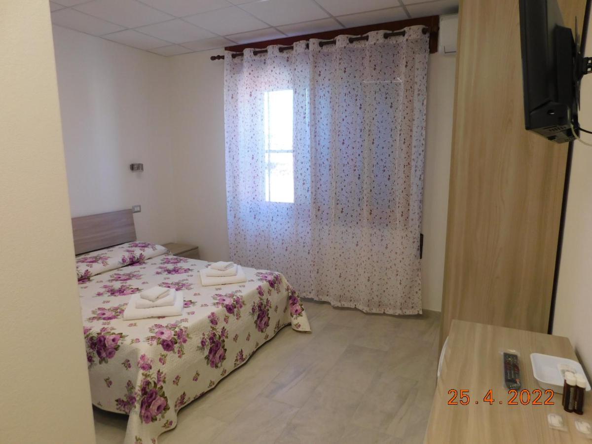 B&B Divino Càbras Extérieur photo