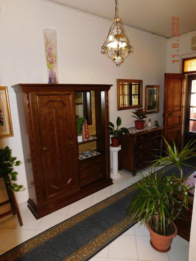 B&B Divino Càbras Extérieur photo